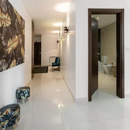 Baleal Deluxe Flat * Ferrel